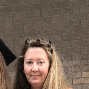 Meet your Posher, Kara